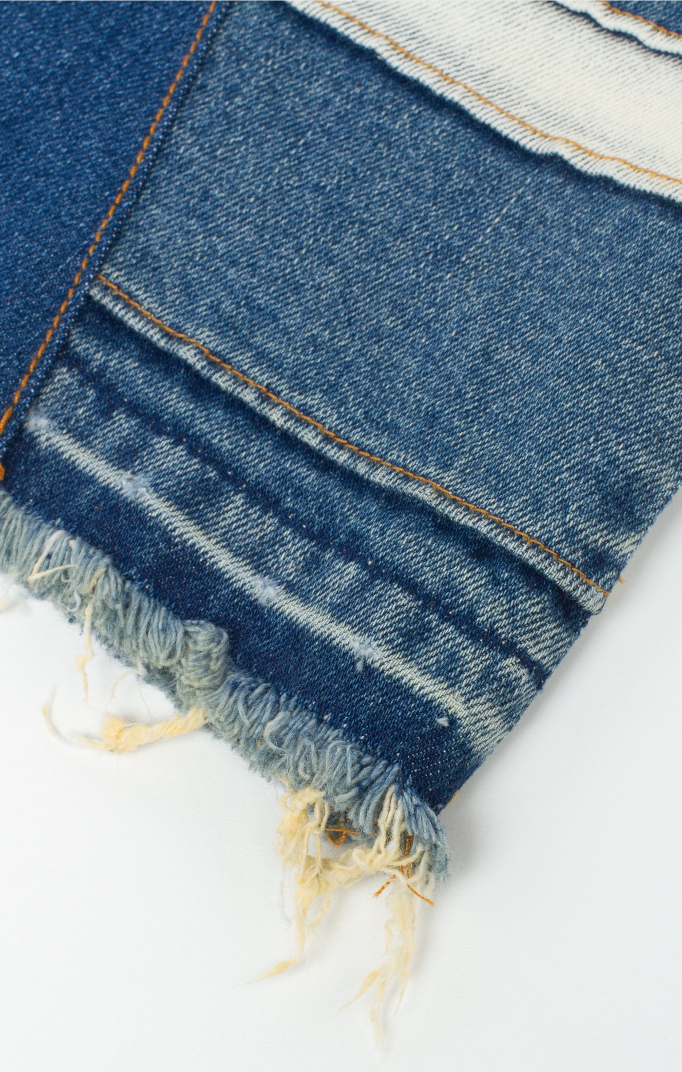 Levels Jean