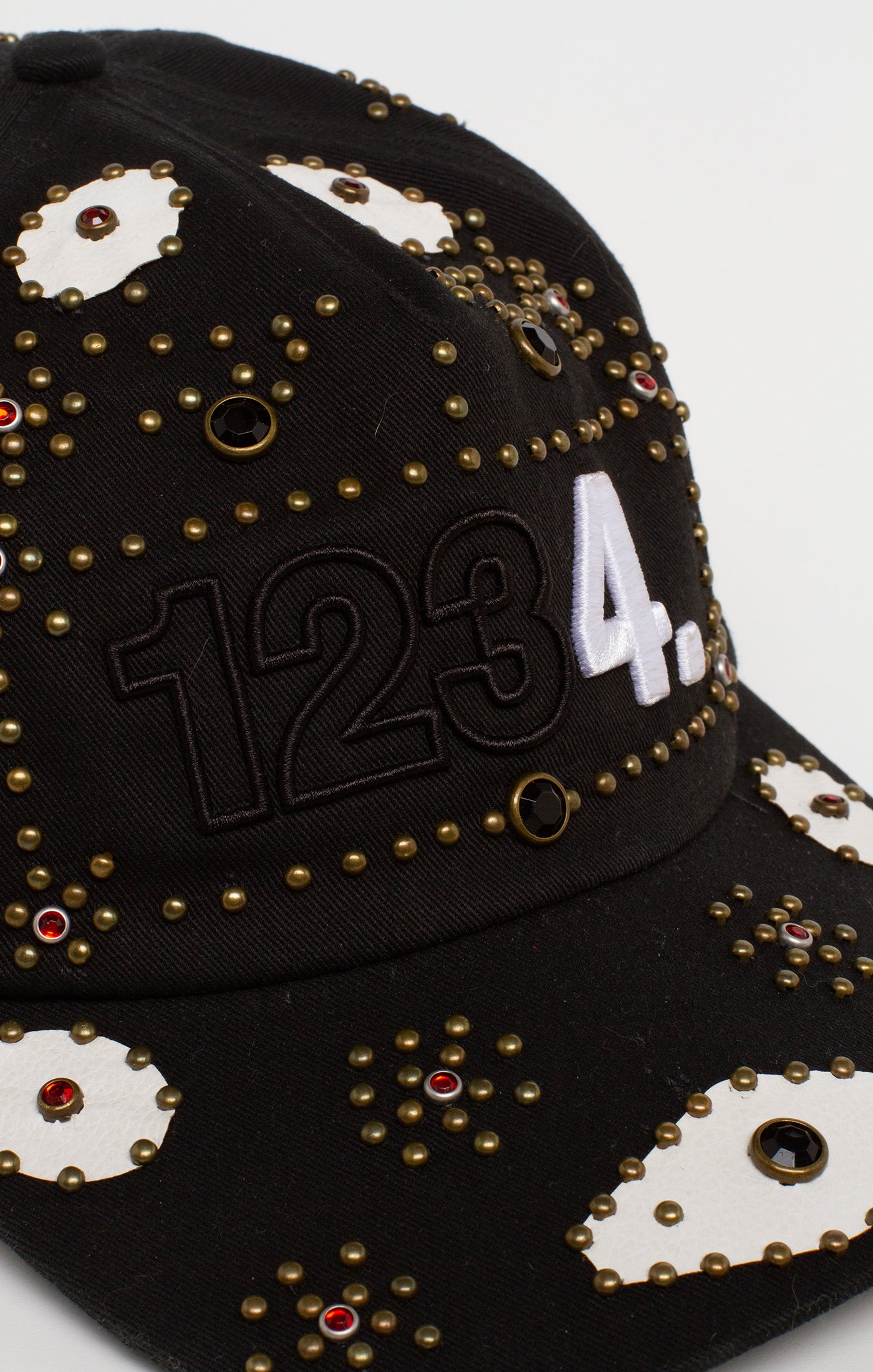 C61-1800_BLACK_3.jpg